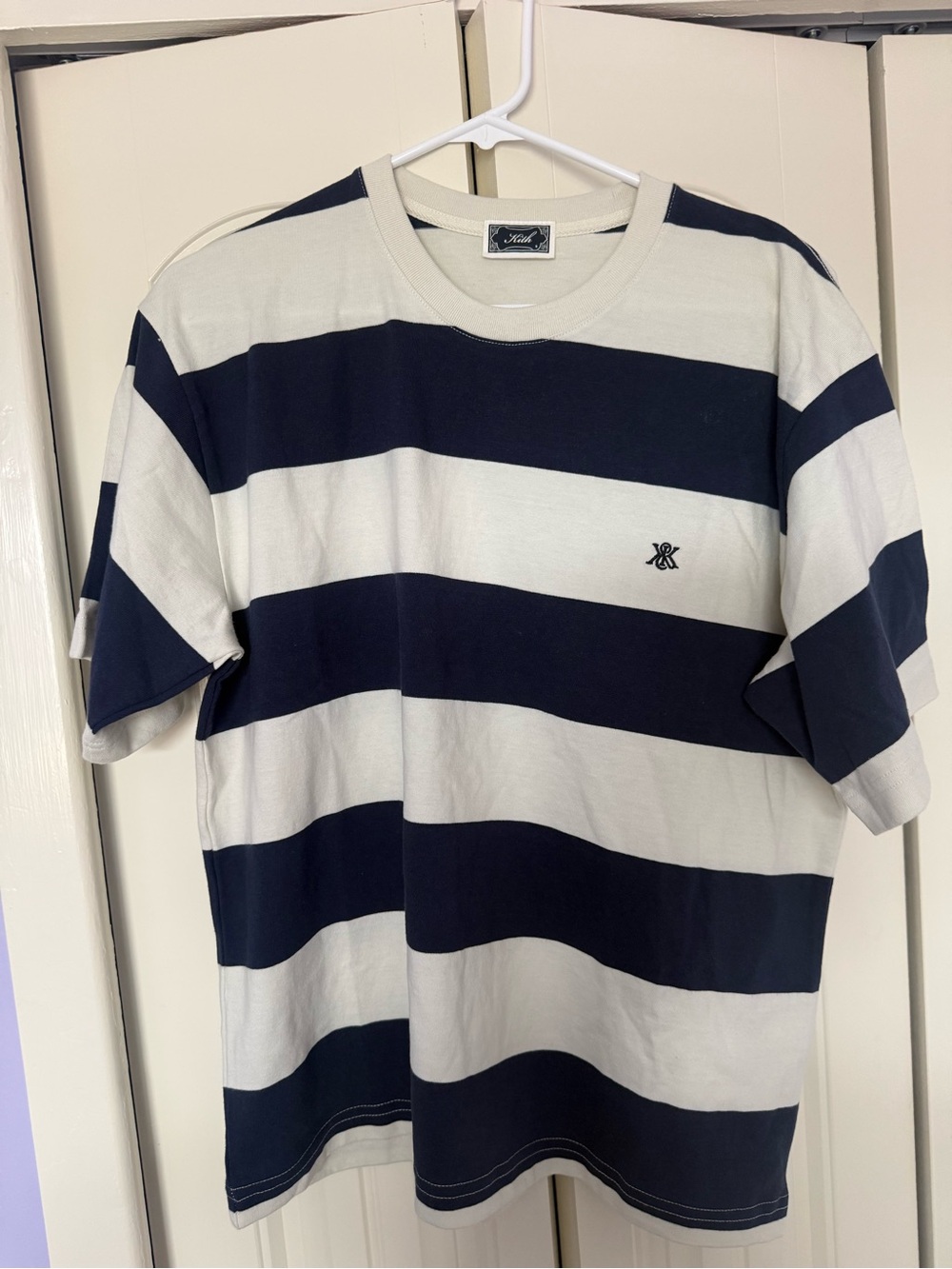 Kith NEW (without tags) Navy and White Wide Stripe Crew Tee